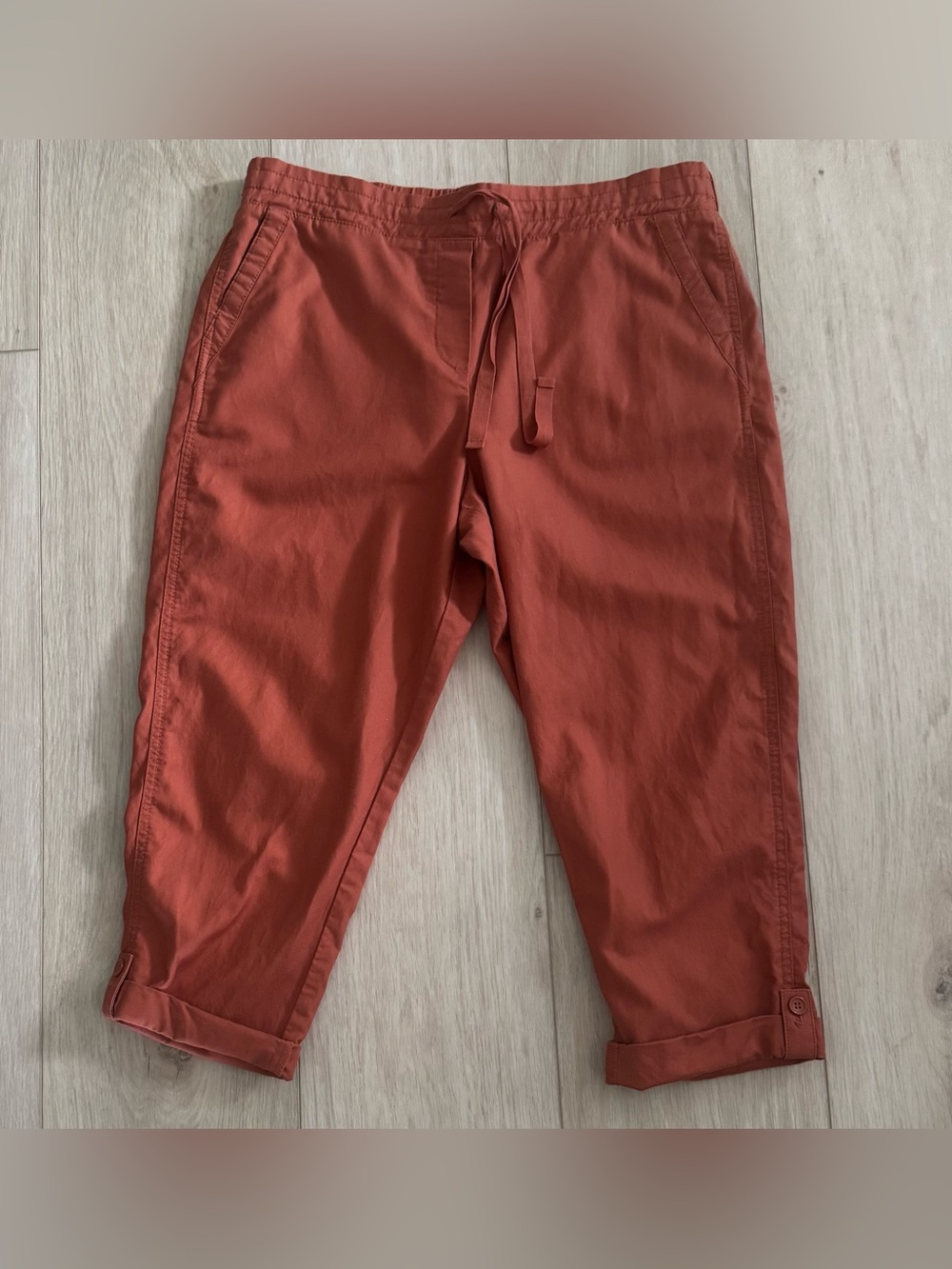 Talbots 14 Petite women’s rust/terracotta roll hem cropped drawstring pants